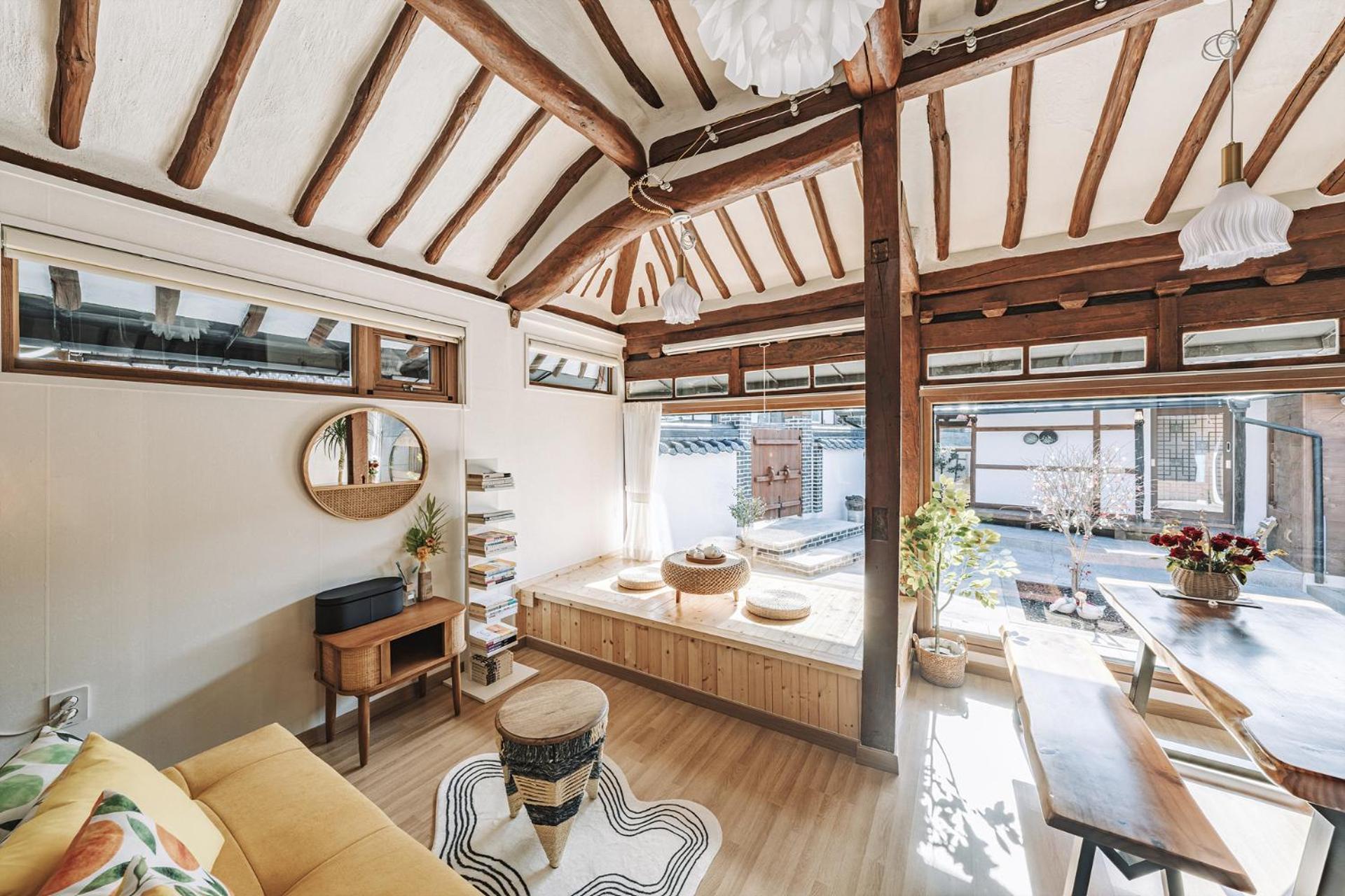 And Spring Hotel จอนจู ภายนอก รูปภาพ