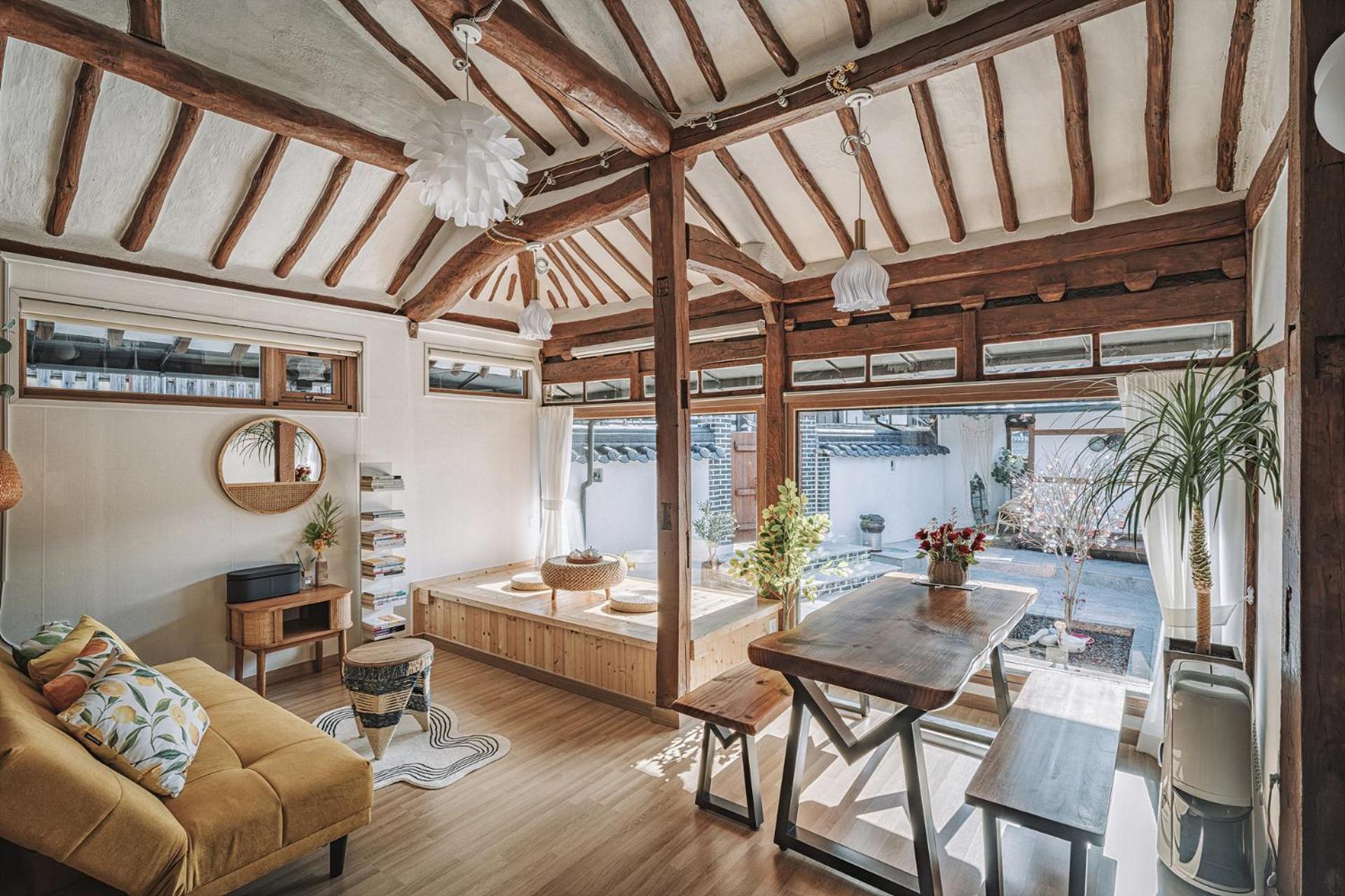 And Spring Hotel จอนจู ภายนอก รูปภาพ
